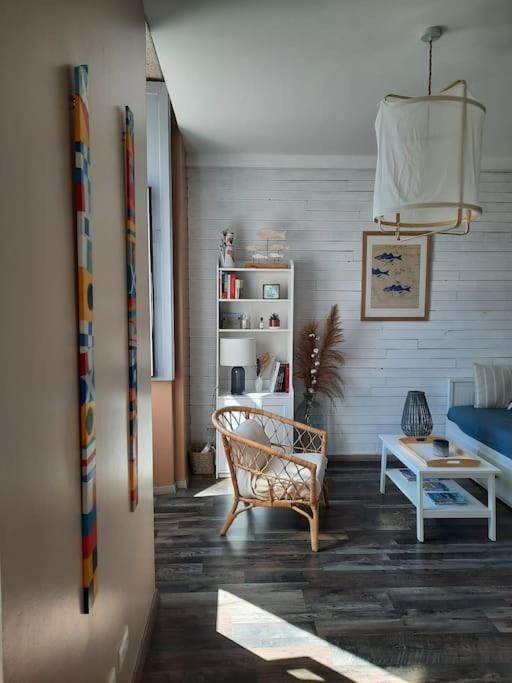 La Du Roc Apartment Granville