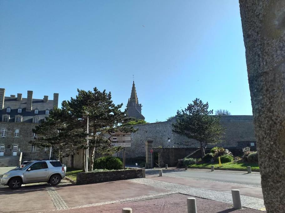 La Du Roc Granville